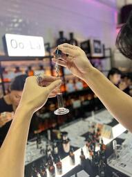 シンガポール 「Oo La Lab」香水作りワークショップ 予約＜フレグランスデザイン＆ミクソロジーセッション＞